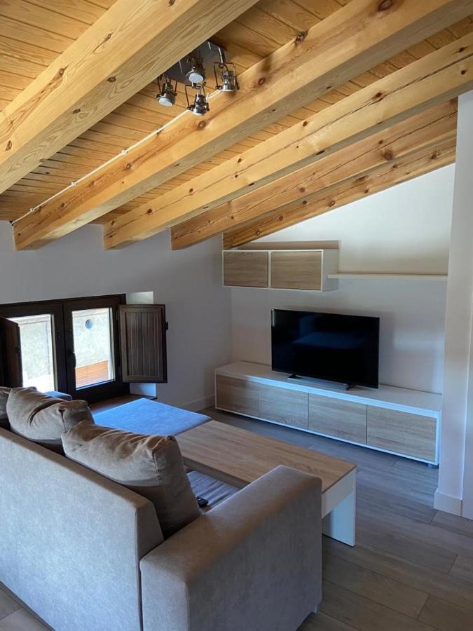 Apartamentos Rurales La Plaza 2 Duruelo de la Sierra Ngoại thất bức ảnh