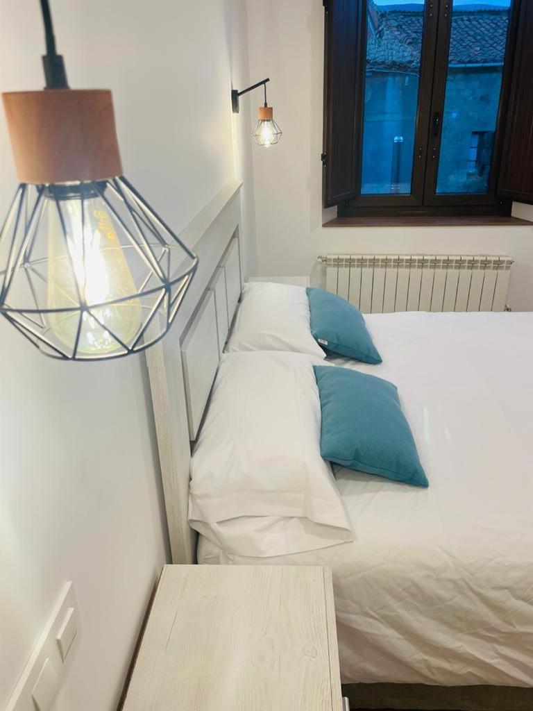 Apartamentos Rurales La Plaza 2 Duruelo de la Sierra Ngoại thất bức ảnh